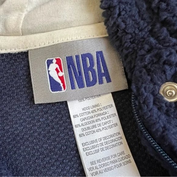 NBA Oklahoma City Thunder Baby Boys' Sherpa Sleeper Blue 18 months - Picture 4 of 6